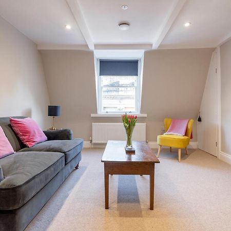 Stunning & Central Milsom Street Apartment Bath Exterior foto